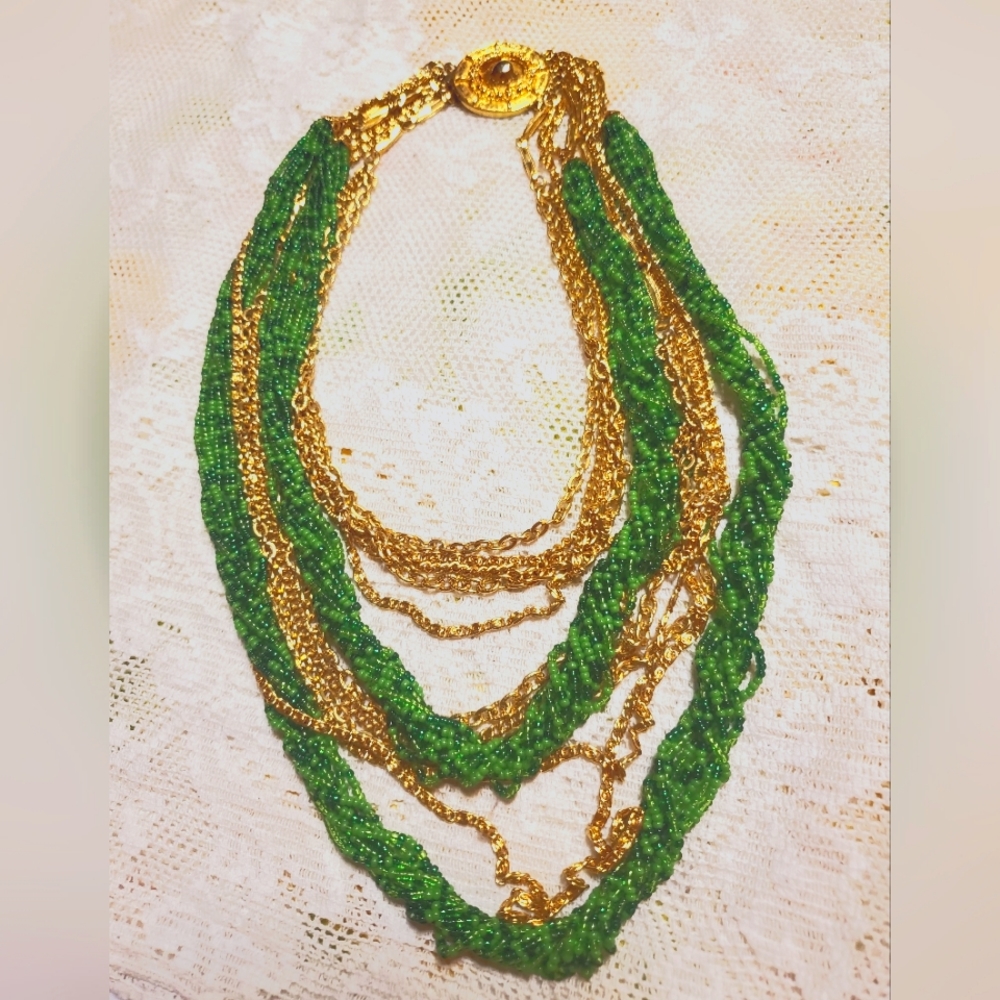 Vintage 1960s Gold Chain Green Beaded Rope Torsade Necklace